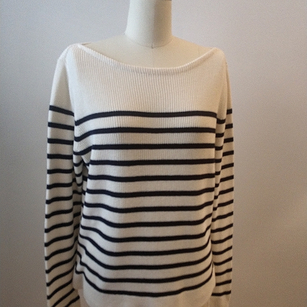 Lauren/Ralph Lauren sweater.